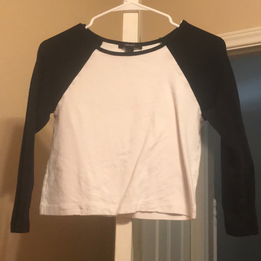 Crop top baseball tee FOREVER21